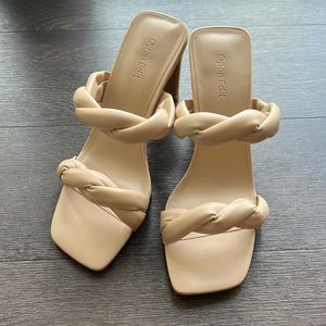 Open Edit Remmy Twist Sandal in Beige